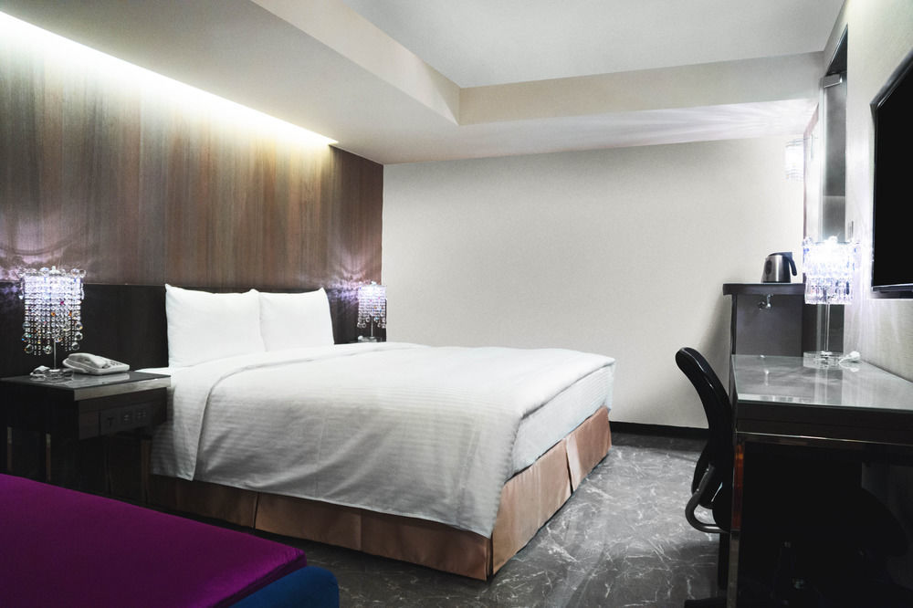 Hotel I Journey Taipei Esterno foto