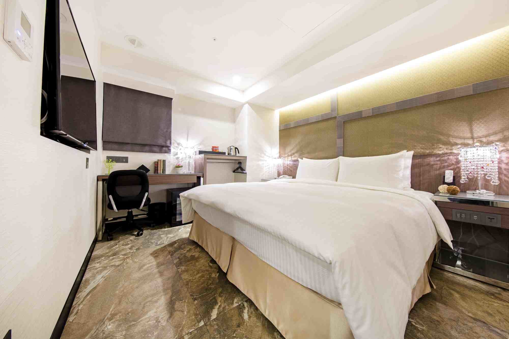 Hotel I Journey Taipei Esterno foto